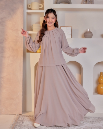 Laila in Ash Grey