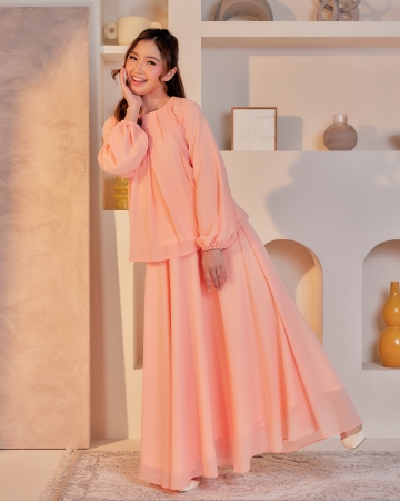 Laila in Peach Sorbet